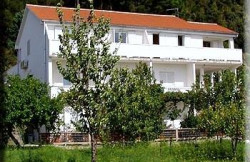 /c_images/thumb_3555404_1__6329accommodation_croatia.jpg