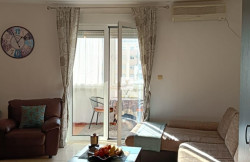 /c_images/thumb_3556840_3_-crassula-img--c14-a-3803-studio-budva-rozino-a-3803-12.jpeg
