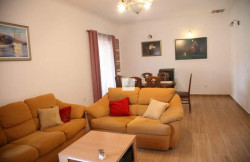/c_images/thumb_3556842_3_8-agency-crassula-img--c14-a-8043-3-bed-duplex-mazina-13.jpg