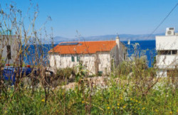 /c_images/thumb_3557647_1_House-on-the-beach-on-island-Solta-for-sale-3-300x225.jpg