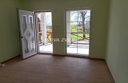 /c_images/thumb_3558565_4_ion-image-site-8-agency-dvazvona-img-gnyzy2kprr-img-4103.jpg