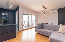 /c_images/thumb_3559489_1_apartment-for-sale-podgorica-zabjelo-ljubovic-multicom-1.jpg