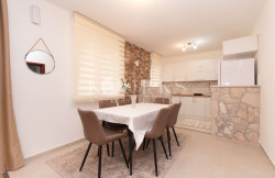 /c_images/thumb_3561314_3_-murtovina-doljani-zlatica-three-bedroom-apartment-six-3.jpg