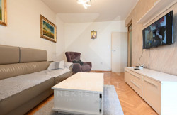 /c_images/thumb_3561885_2_11524_lDCu_Prodaja_Stan_Podgorica.jpg
