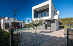 /c_images/thumb_3562716_1_1747153852_croatia-istria-real-estate-for-sale-206.jpg