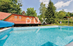 /c_images/thumb_3562719_1_50_imanje-dvije-kuce-odmor-bazen-jacuzzi-slika-248900095.jpg