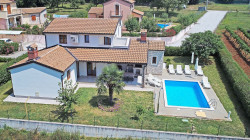 /c_images/thumb_3564784_3_682325d13fea71_haus_zu_verkafufen_sveti_lovrec-5-.jpg