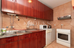 /c_images/thumb_3566806_1_or-rent-podgorica-montenegro-vuk-karadzic-osnova-skola-1.jpg