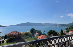 /c_images/thumb_3568786_3_ie-apartamenty-s-vidom-na-more-v-kumbore-herczeg-novi-03.jpg