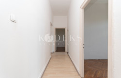 /c_images/thumb_3571008_4_gorica-preko-morace-novi-grad-bulevar-ivana-crnojevica-4.jpg