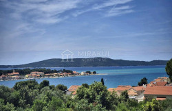 /c_images/thumb_3571376_1_tnine-brodarica-stanovi-na-dobroj-lokaciji-blizu-plaze-1.jpg