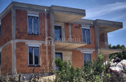 /c_images/thumb_3571378_1_tnine-brodarica-stanovi-na-dobroj-lokaciji-blizu-plaze-4.jpg