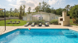 /c_images/thumb_3574722_1_6836c74438ddf1_haus_zu_verkaufen_rabac-13-.jpg