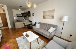 /c_images/thumb_3577294_1_n-image-site-8-agency-m2kvadrat-img-d0s38rvzca-img-5052.jpeg