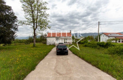 /c_images/thumb_3577927_1_kuca-house-dom-rent-izdavanje-selo-danilovgrad-1.jpg