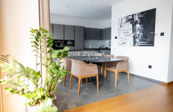 /c_images/thumb_3580565_2_ion-image-site-8-agency-dvazvona-img-mwob830es2-img-4669.jpg