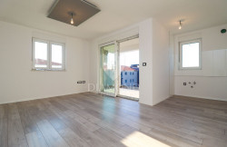 /c_images/thumb_3583226_1_1692356286_apartment-4.jpg
