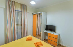 /c_images/thumb_3586188_3_1676649812-Main_bedroom_2.jpg