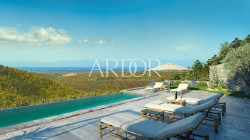 /c_images/thumb_3586899_2_1744119386_thumbnail_casa-peroj_3.jpg