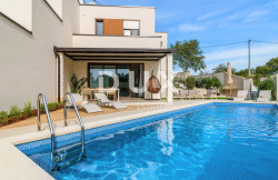 /c_images/thumb_3587985_1_1749743741_croatia-istria-real-estate-for-sale-557.jpg
