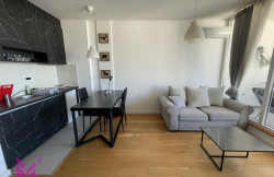 /c_images/thumb_3588082_1_on-image-site-8-agency-m2kvadrat-img-0r3p4wpegp-img-7712.jpg