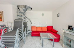 /c_images/thumb_3589585_2_ona-cittanova-appartamento-con-galleria-a-400-m-dal-mare.jpg