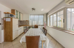 /c_images/thumb_3589590_3_57_zona-cittanova-spazioso-appartamento-a-400-m-dal-mare.jpg