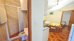 /c_images/thumb_3594538_4_86_njivice_2_apartmana_u_prizemlju_blizu_mora_prodaja_26.jpg