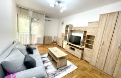 /c_images/thumb_3596508_1_n-image-site-8-agency-m2kvadrat-img-h4wnuf5qmr-img-2403.jpeg