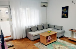 /c_images/thumb_3599614_1_apartmani-beograd-palilula-apartman-nada-512.jpg