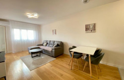 /c_images/thumb_3601180_2_age-site-8-agency-cityproperties-img-m4o47sui2t-img-4769.jpg