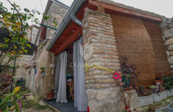 /c_images/thumb_3601361_1_1736763716_house-for-sale-rovinj-7.jpg