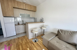 /c_images/thumb_3602068_3_n-image-site-8-agency-m2kvadrat-img-u7cfmyiry7-img-0430.jpeg