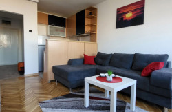 /c_images/thumb_3603015_1_apartmani-beograd-novi-beograd-apartman-grey-red.jpg