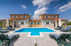 /c_images/thumb_3603105_1_1609253667_villalabin.jpg
