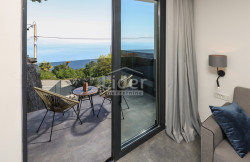 /c_images/thumb_3603193_4_1751550259_villa-bregi-4.jpg