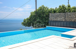 /c_images/thumb_3603195_1_1751546552_villa-bregi-23.jpg