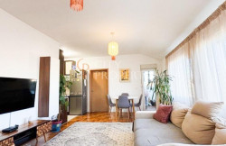 /c_images/thumb_3603546_1_e-8-agency-cityproperties-img-xj43i6bpmk-logo-edit.zip-1.jpg