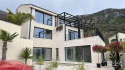 /c_images/thumb_3603725_1_etazhnaya-villa-v-przhno-s-bassejnom-i-vidami-na-more-01.jpg