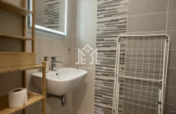 /c_images/thumb_3604183_4_ion-image-site-8-agency-jejlnek-img-r8mfs56ox4-img-2315.jpeg