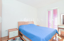 /c_images/thumb_3604913_3_e-podgorica-big-fashion-two-bedroom-apartment-for-rent-3.jpg