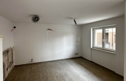 /c_images/thumb_3605314_2_893812_cittanova-appartamento-al-piano-terra-con-cortile.jpg