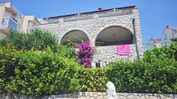 /c_images/thumb_3605947_2_stojeca_vila_s_4_stambene_jedinice_blizu_mora_prodaja_67.jpg