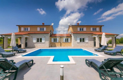 /c_images/thumb_3605953_1_1751979629_labin-rabac-okolica-duplex-kuca-sa-bezenom_1.jpeg