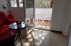 /c_images/thumb_3607483_3_-apartman-potuno-namjesten-renoviran-prodajem-slika-2538.jpg