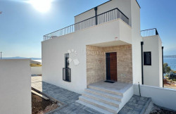/c_images/thumb_3608850_2_804_vrhunska-novoizgradena-kuca-novigrad-slika-252757057.jpg
