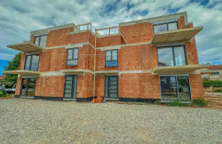 /c_images/thumb_3609347_4_1752500462_funtana-new-building-for-sale.jpg