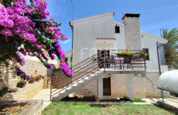 /c_images/thumb_3610124_1_1754491870_prodaja-stan-premantura-4.jpg