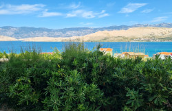 /c_images/thumb_3613209_1_a-Pag-island-house-with-panoramic-sea-view-for-sale-11-1.jpg