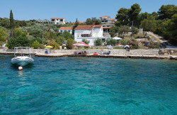 /c_images/thumb_3613390_1_a-Split-Solta-island-sea-view-building-land-for-sale-2-1.jpg